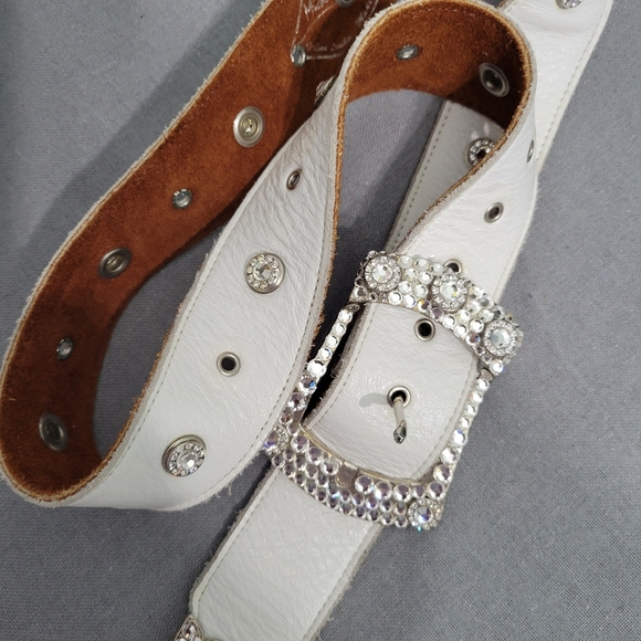 Michelle Monroe Vintage 80"s & 90's White and Silver Women's Belt Size 34 - Picture 8 of 8